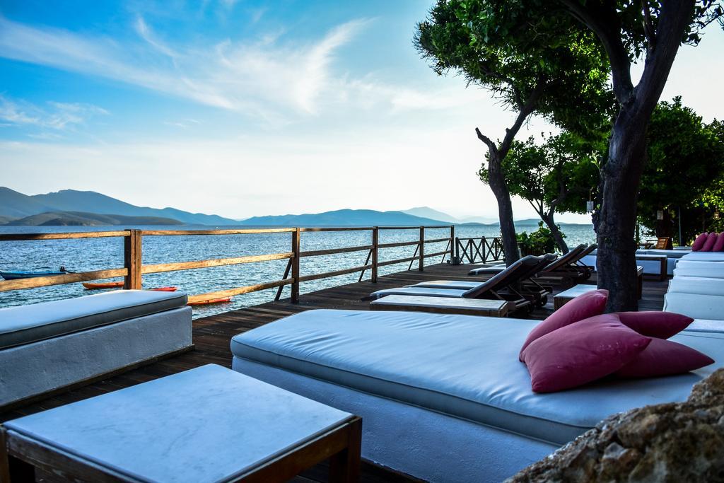 Melies- Seaside Boutique Apartments ซอร์โต ภายนอก รูปภาพ